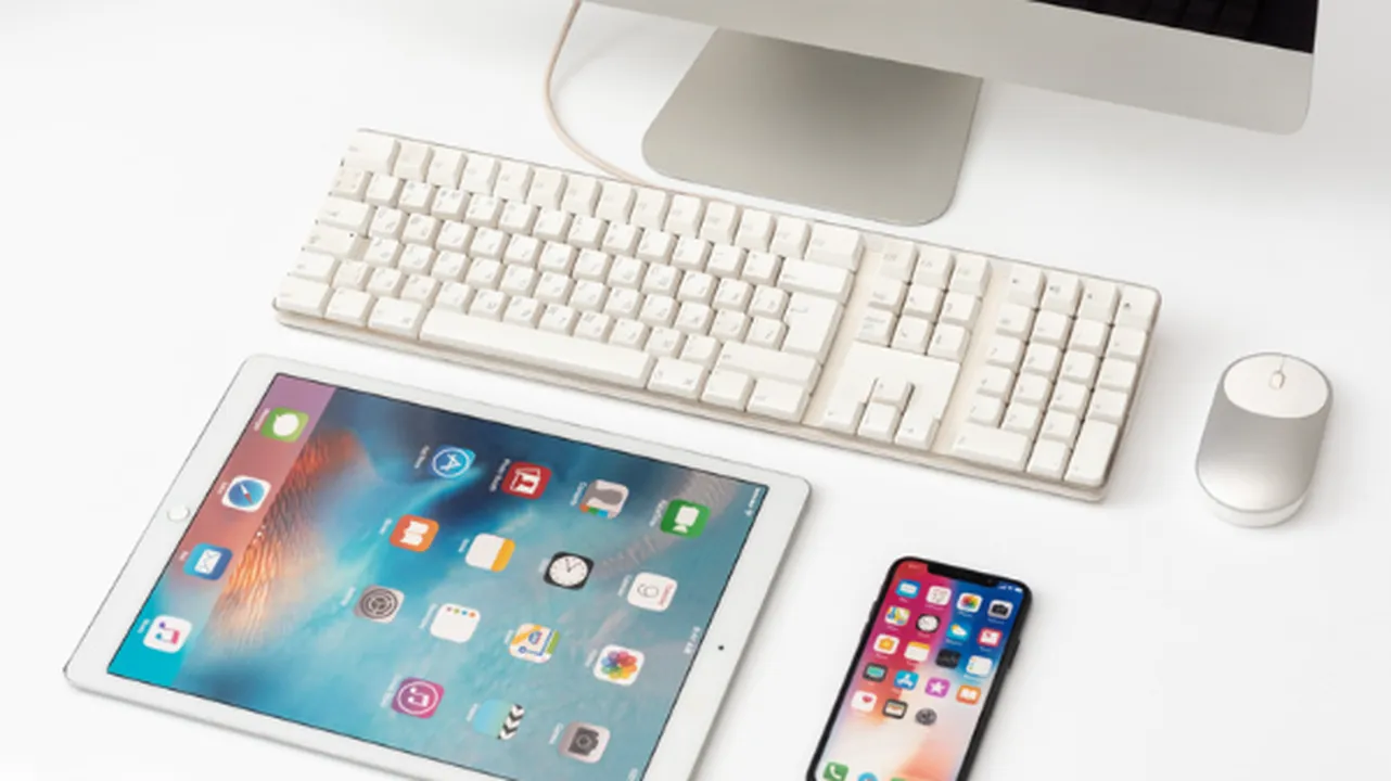 Digital Tools in Classrooms: Key Stats & Insights